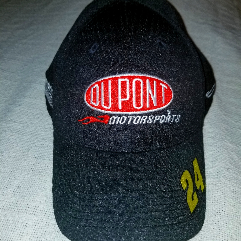 Vintage Jeff Gordon NASCAR #24 Dupont Flexfit hat